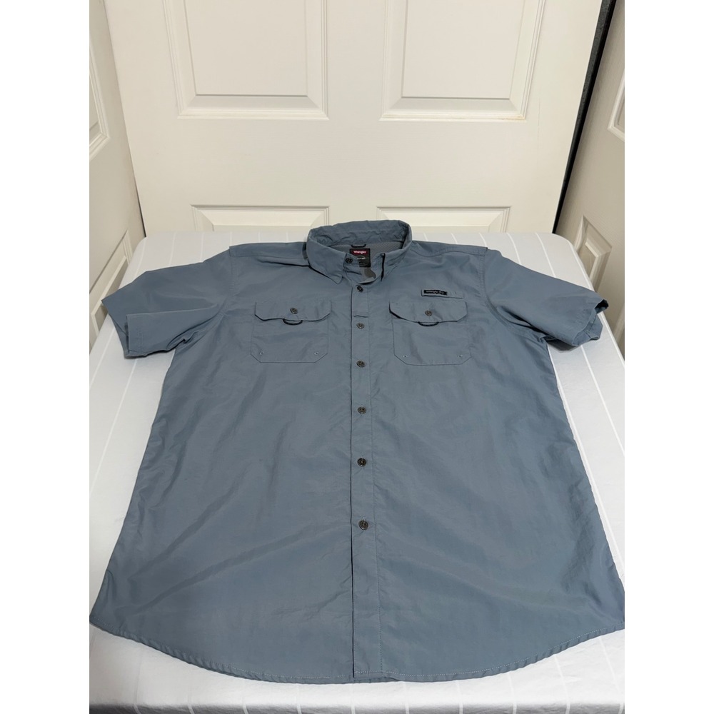 Wrangler Mens Outdoor Short Sleeve Button Up Shirt Blue Gray Nylon Large L